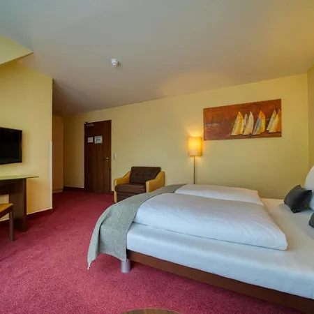 호텔 Wissers Fehmarn 3*