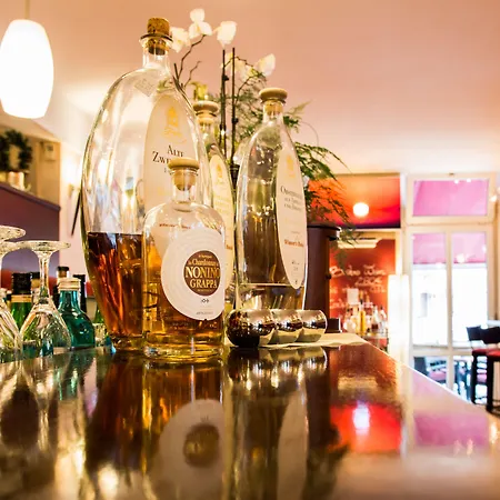 호텔 Wissers Fehmarn 3*